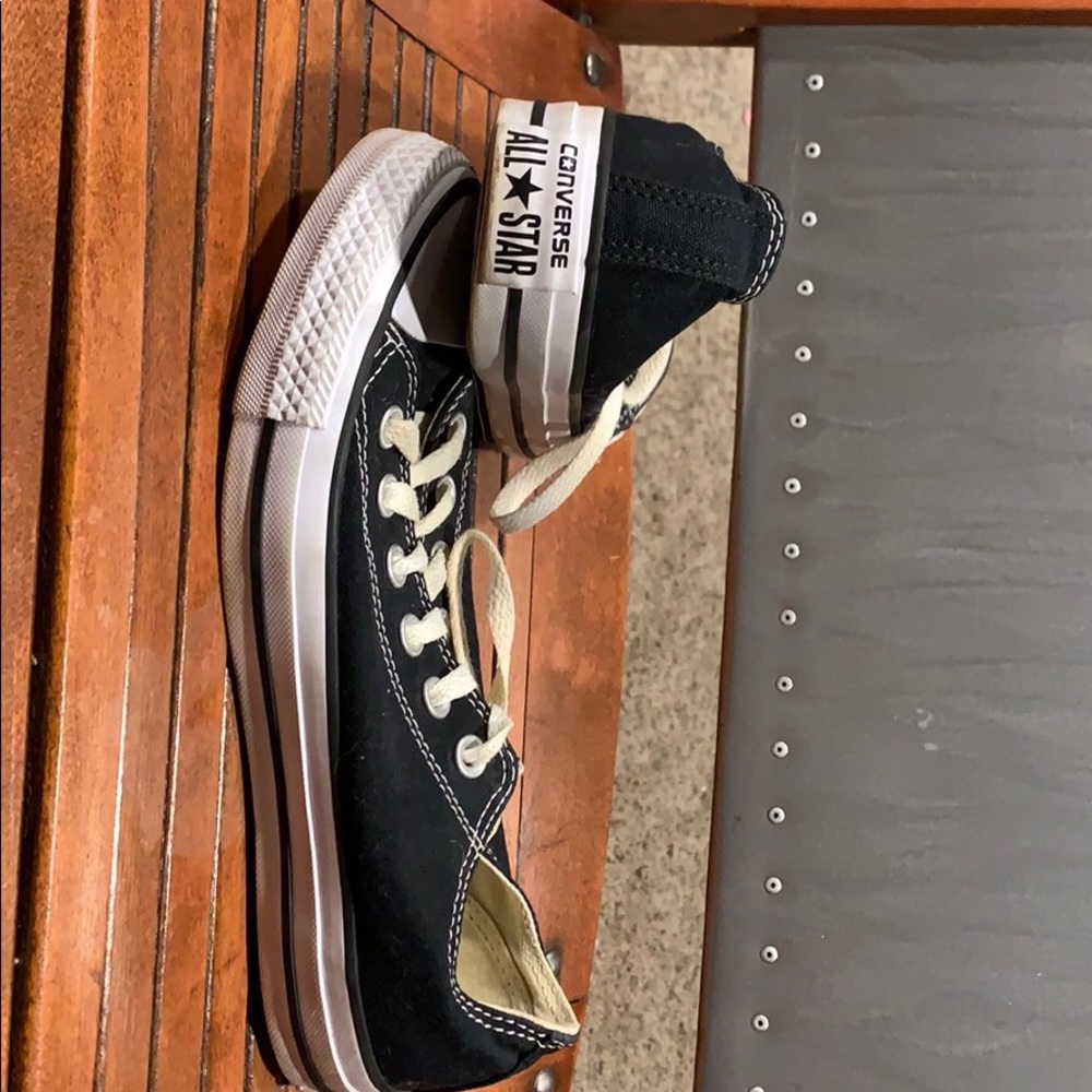 NEVER WORN!! Black converse